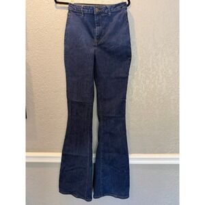 LTS Women's Dark Wash High Waist Flare Jeans Size 6‎